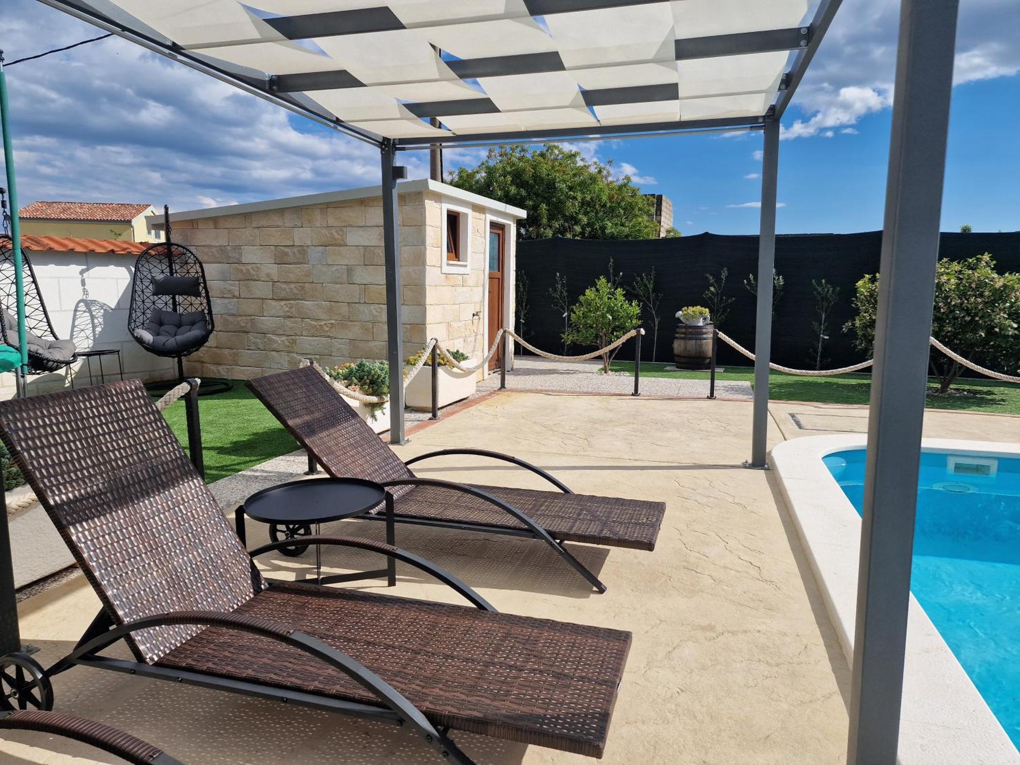 Beautiful Holiday Home "Villa Luka" Kaštel Štafilić Eksteriør billede